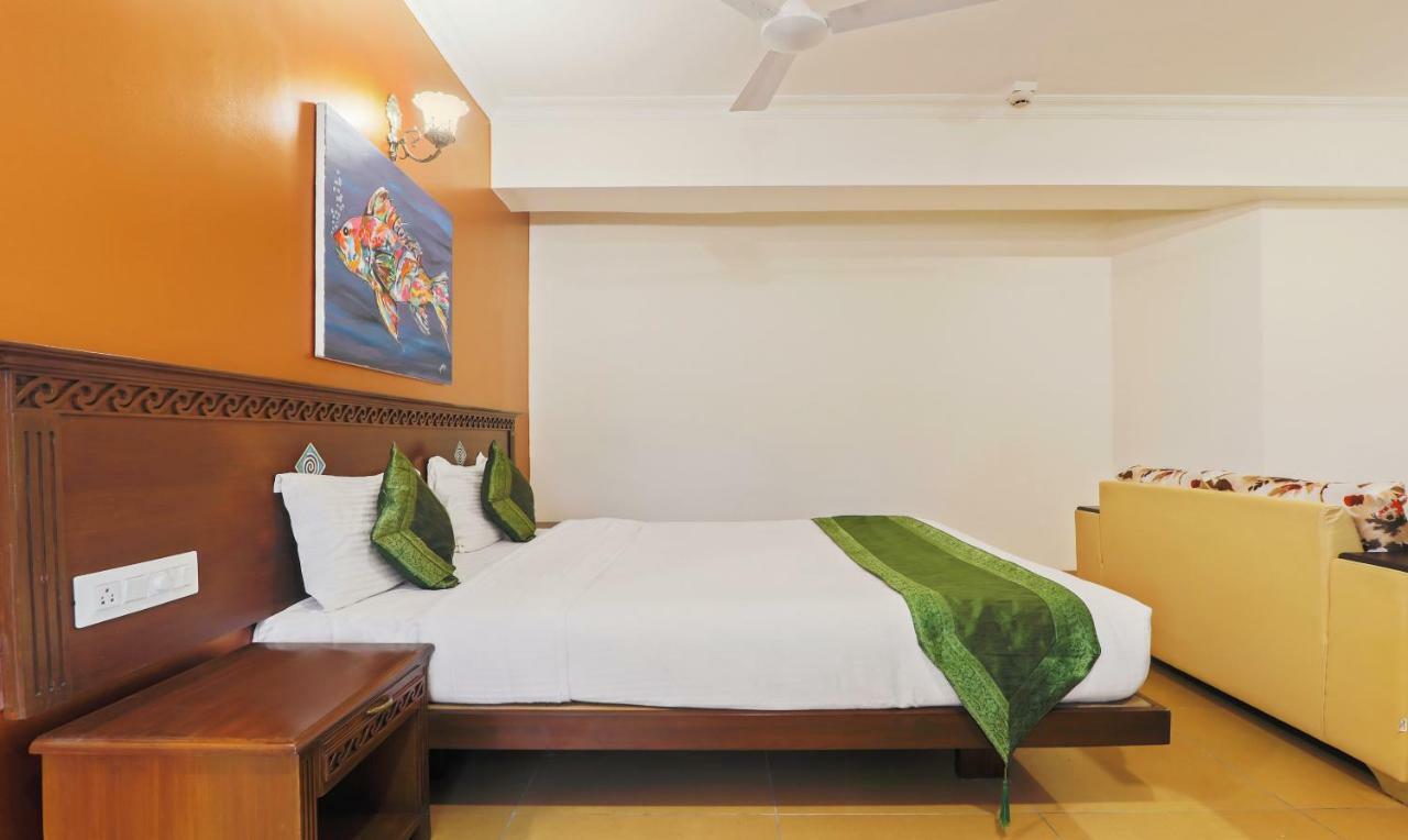 Treebo Premium Dona Eliza, 700 Metres From Calangute Beach Esterno foto