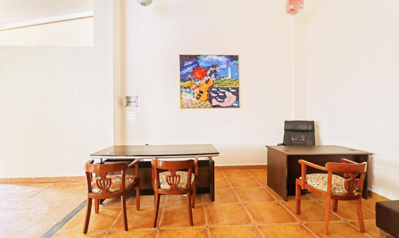 Treebo Premium Dona Eliza, 700 Metres From Calangute Beach Esterno foto